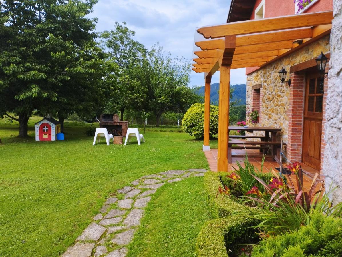 Casa Rural El Jondrigu Cangas de Onis Exterior photo