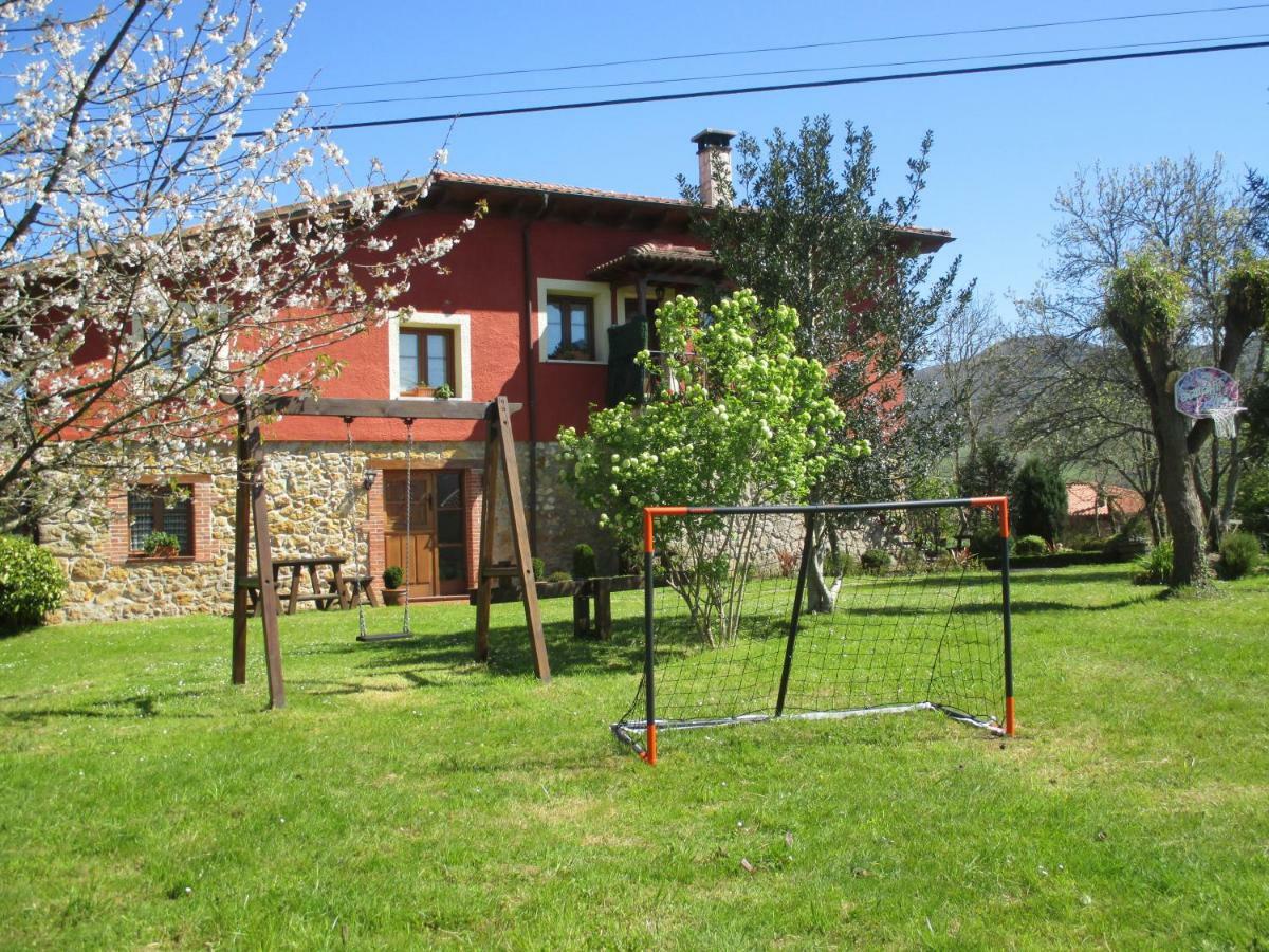 Casa Rural El Jondrigu Cangas de Onis Exterior photo