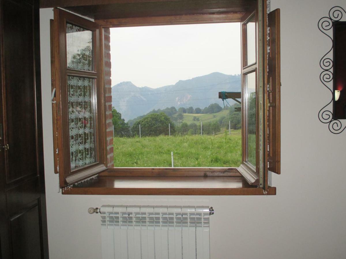Casa Rural El Jondrigu Cangas de Onis Exterior photo
